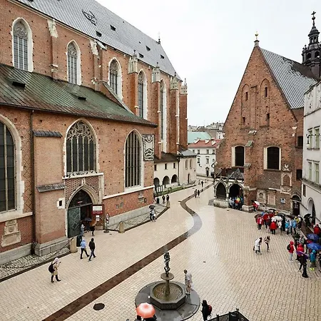 Apartamento Plac Mariacki 8 Cracovia